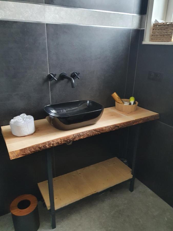 Loft De Type Industriel Et Spacieux Nice Eksteriør bilde